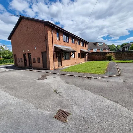 Stylish Studio Flat In Harborne Birmingham Exterior photo
