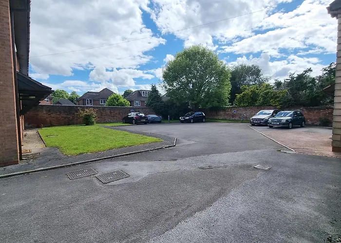 Stylish Studio Flat In Harborne